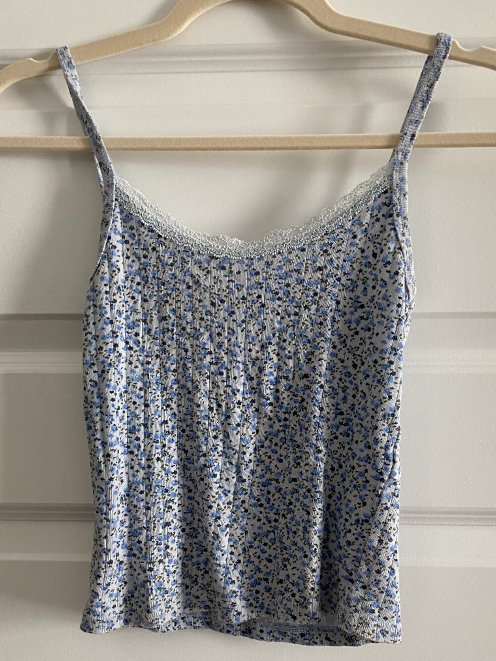 Brandy Melville Blue White Ditsy Floral Bow Tank Top - One Size